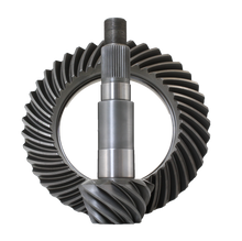 Load image into Gallery viewer, Revolution Gear &amp; Axle Dana 80 Rear Axle 3.55 Ratio Ring &amp; Pinion Set