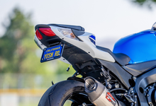 Load image into Gallery viewer, Fender Eliminator V2 Kit Suz