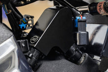 Load image into Gallery viewer, S&amp;S Cycle 2018+ M8 Softail Models Billet Fuel Rail Kit