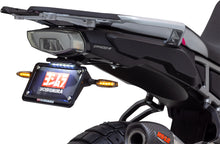 Load image into Gallery viewer, Fender Eliminator Cf Moto
