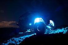 Load image into Gallery viewer, Whip It Led Rock Light 8 Pod