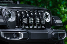 Load image into Gallery viewer, Diode Dynamics Jeep JL SS5 4-Pod CrossLink Grille Lightbar Kit Pro - White Combo