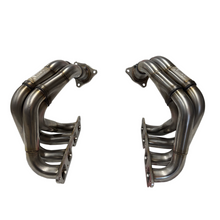 Load image into Gallery viewer, Kooks 22+ Chevrolet C8 Corvette Z06 LT6 1-7/8in. x 2in. Stainless Steel Tri-Y Headers