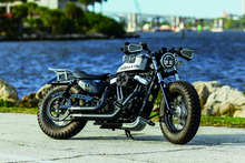 Load image into Gallery viewer, Kuryakyn Dillinger Handguards Silver