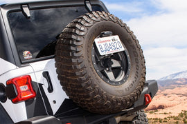 ARB Kit Rego Plate Kit Suit Jl Incl Brkt & Light - Mo-Moto