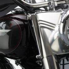 Load image into Gallery viewer, National Cycle 86-17 Harley Davidson FLST Softail w/o Light Bar Switchblade Mount Kit