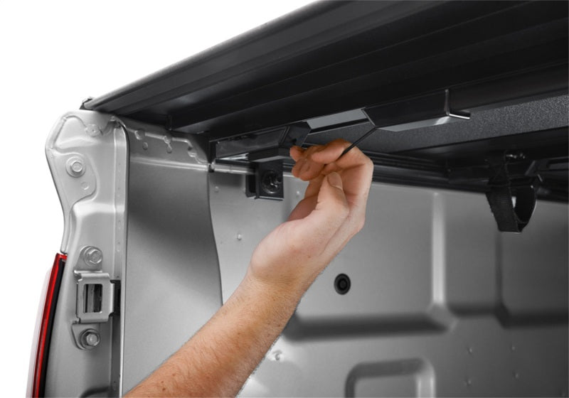 BAK 2022 Nissan Frontier 5ft Bed BAKFlip MX4 Matte Finish - Mo-Moto