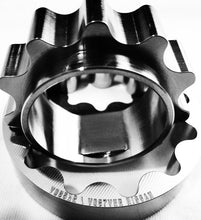 Load image into Gallery viewer, Boundary Nissan VQ 3.5L DE Billet Oil Pump Gear - Mo-Moto