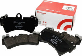 Brembo 20-21 Land Rover Defender 110/10-23 Range Rover Front Premium NAO Ceramic OE Equivalent Pad - Mo-Moto