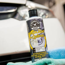 Load image into Gallery viewer, Chemical Guys Headlight Restorer &amp; Protectant - 16oz - Mo-Moto