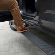 Load image into Gallery viewer, RealTruck 19-24 Ram 1500 Crew Cab 4dr VoltStep Electric Running Board Kit (No Drill) - Tex. Blk - Mo-Moto