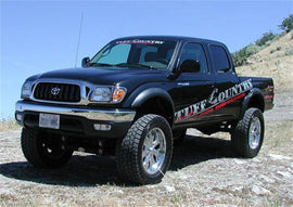 Tuff Country 95-04 Toyota Tacoma 4x4 & PreRunner 5in Lift Kit (SX8000 Shocks) - Mo-Moto